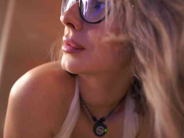 MaddieBryggs webcam