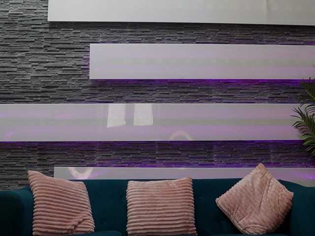 SexyCelline's BongaCams show and profile