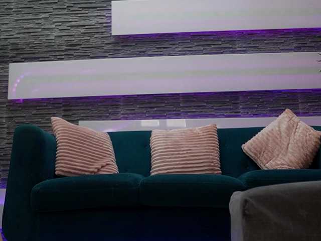 SexyCelline's BongaCams show and profile