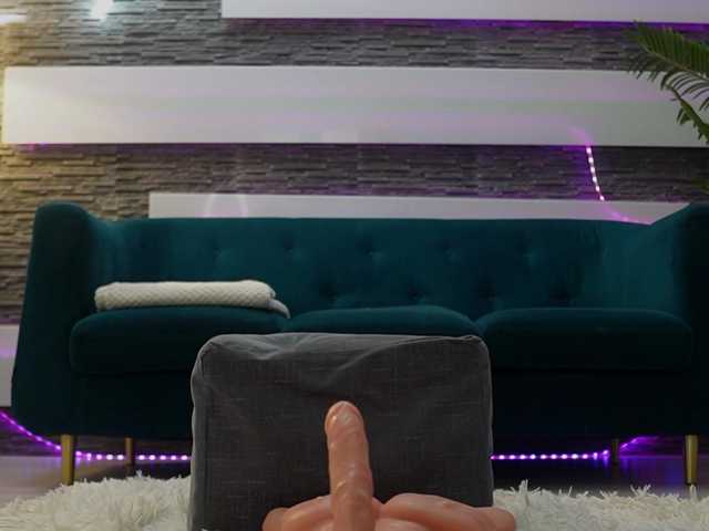 SexyCelline live cam on BongaCams