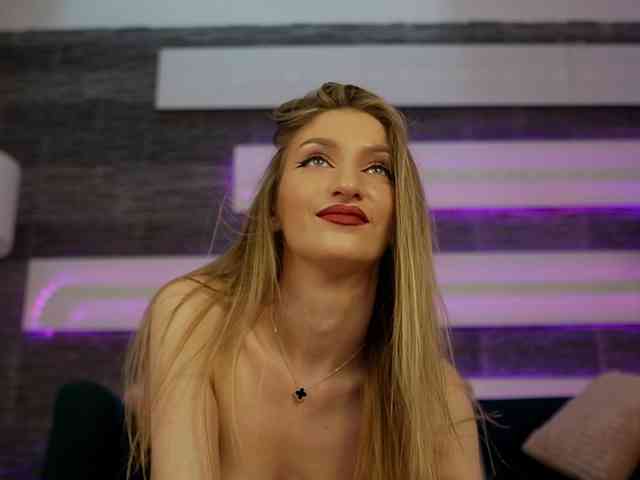 SexyCelline Live Webcam on BongaCams