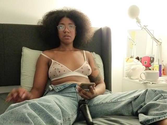 CarolineS Cam en direct sur BongaCams