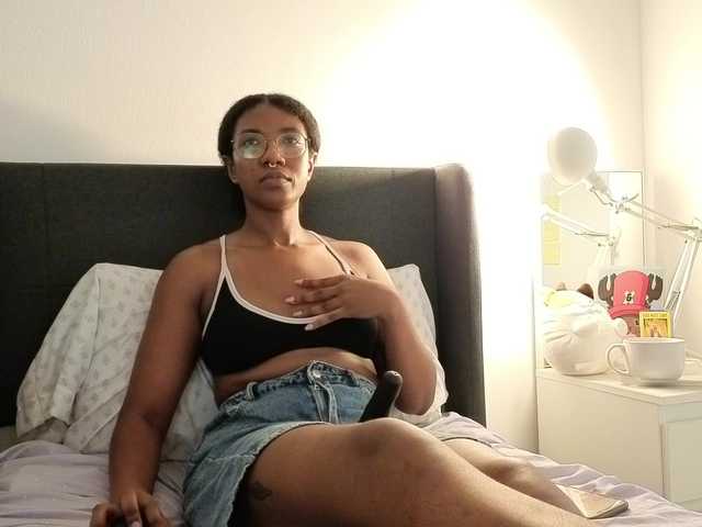 CarolineS live cam on BongaCams