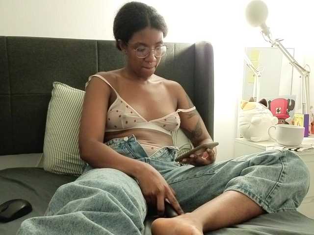 CarolineS Cam en directo en BongaCams