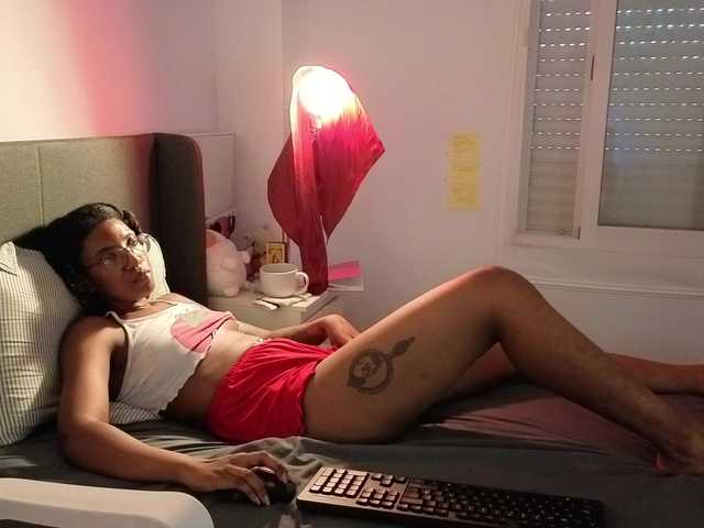 CarolineS