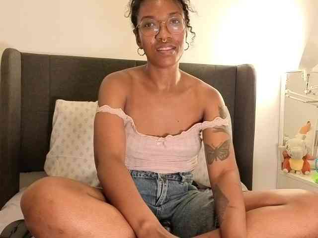 CarolineS webcam