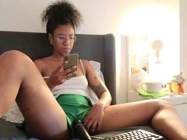 CarolineS webcam