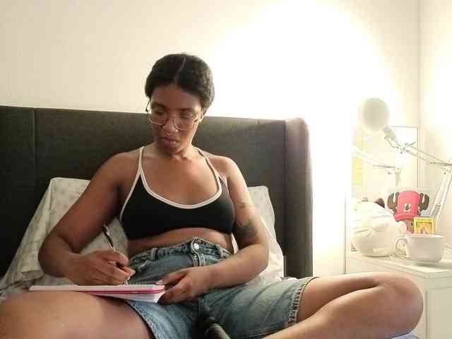 CarolineS webcam