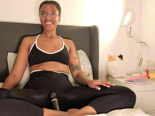 CarolineS webcam