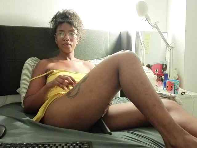CarolineS webcam