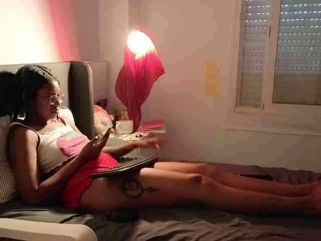 CarolineS webcam