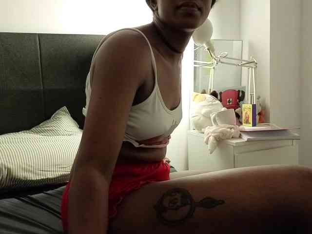 CarolineS webcam