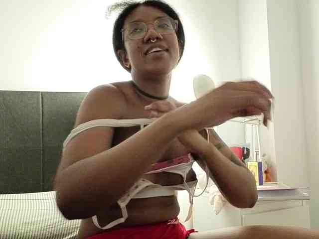 Modelo: CarolineS