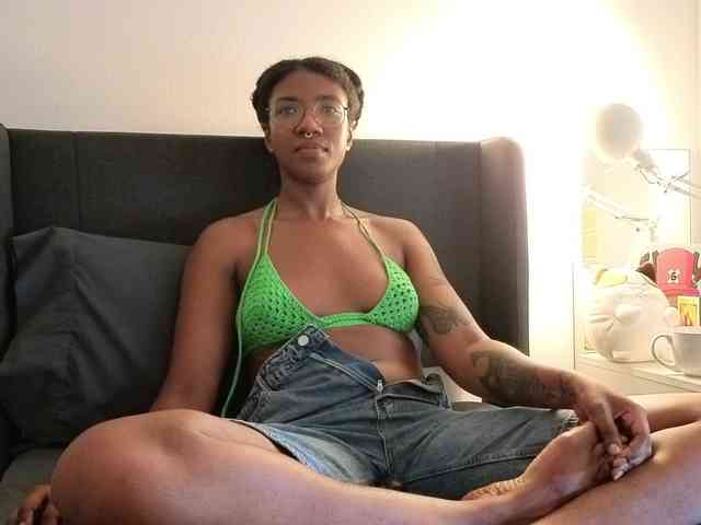 CarolineS webcam