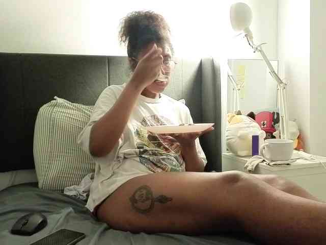 CarolineS webcam