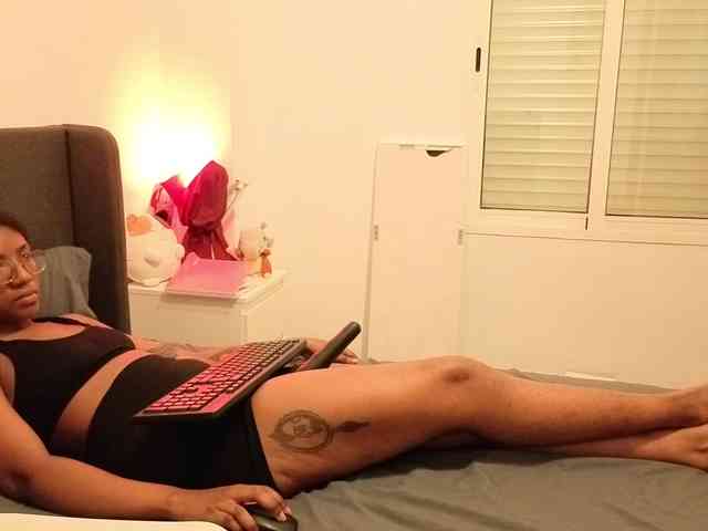 CarolineS webcam