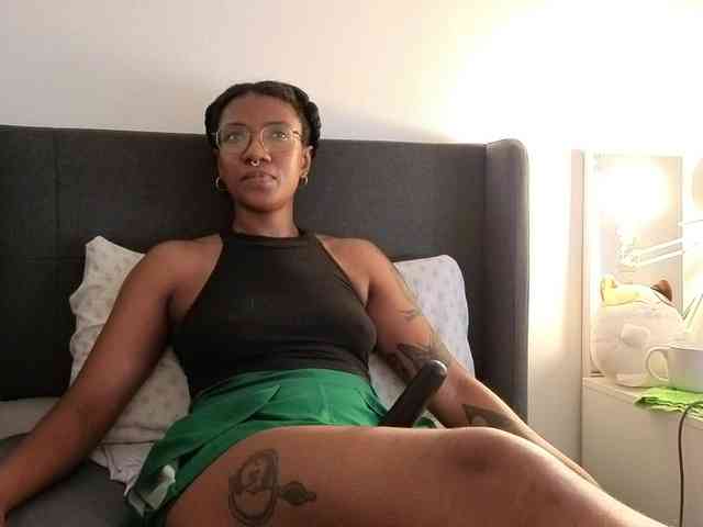 CarolineS webcam