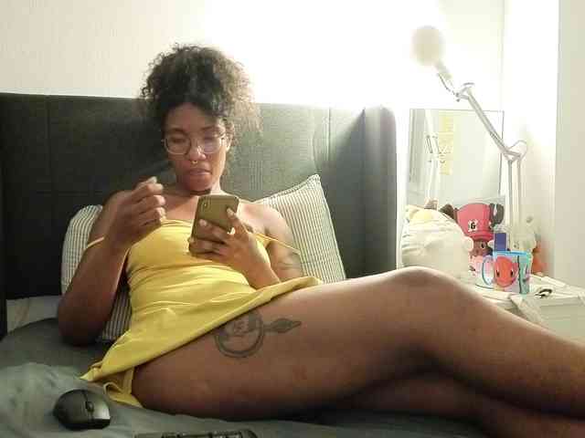 CarolineS webcam