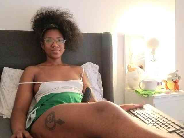 CarolineS webcam