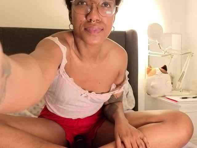 CarolineS webcam