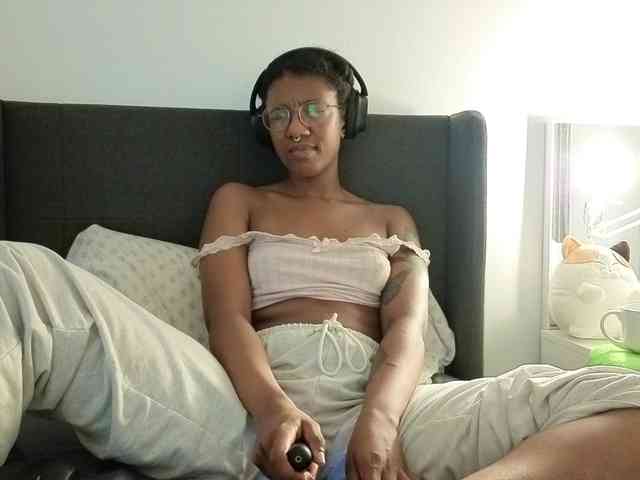 CarolineS webcam