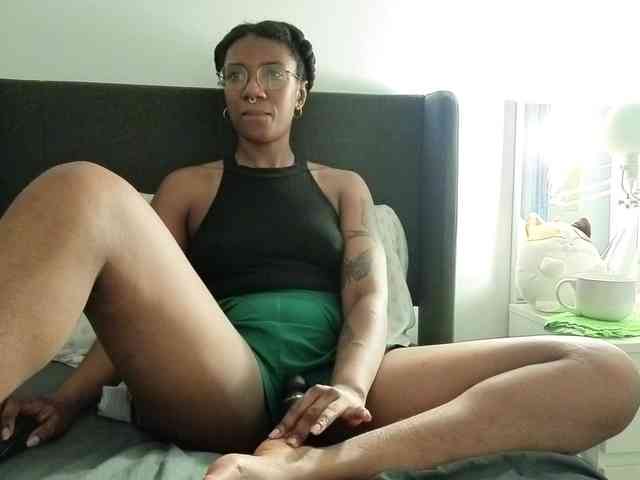 CarolineS webcam