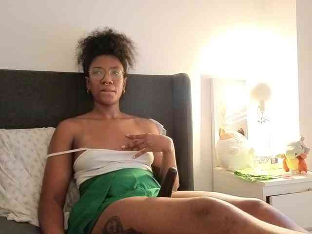 CarolineS webcam