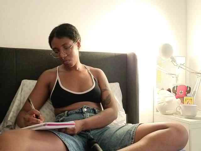 CarolineS webcam