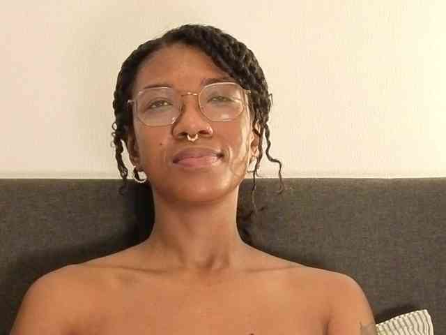 CarolineS webcam