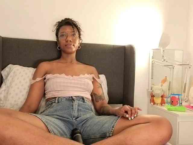 CarolineS webcam