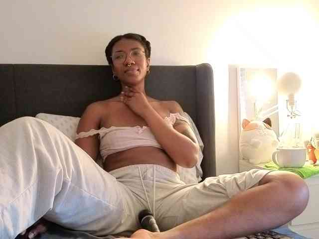 CarolineS webcam