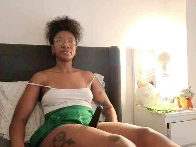 CarolineS webcam