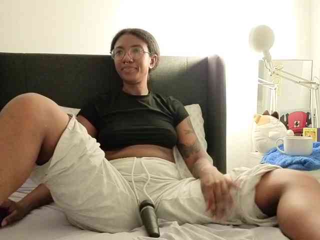 CarolineS webcam