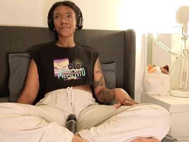 CarolineS webcam