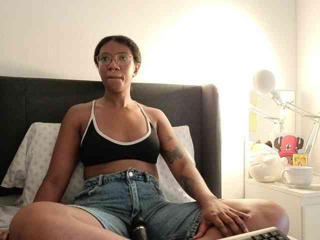 CarolineS webcam