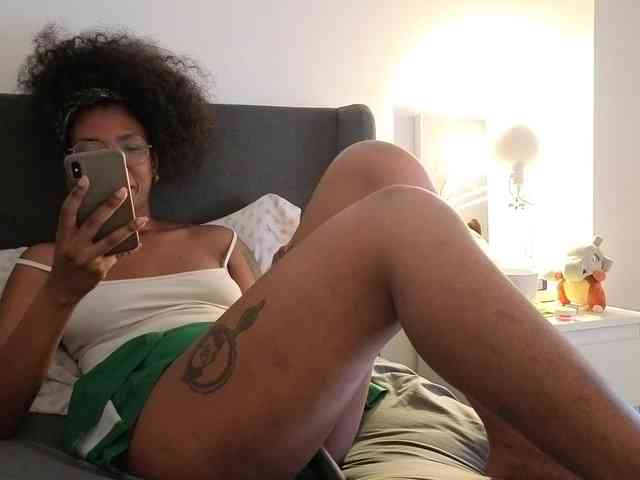 CarolineS webcam