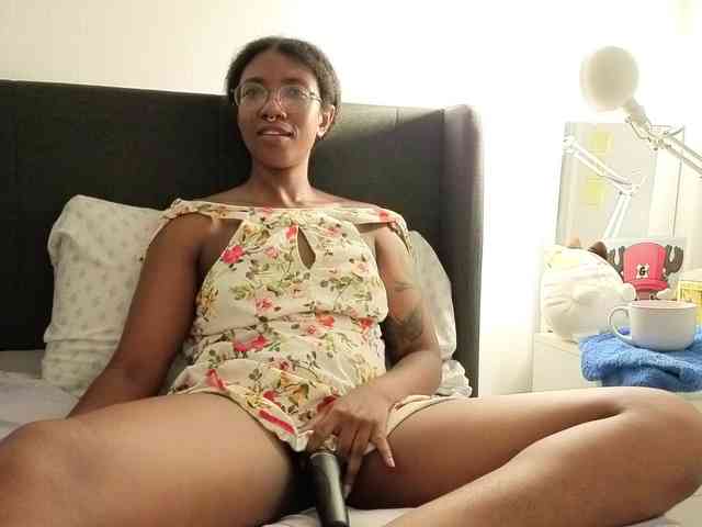 CarolineS webcam