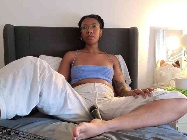 CarolineS webcam