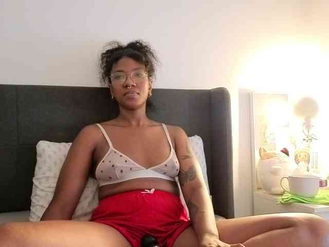 CarolineS webcam