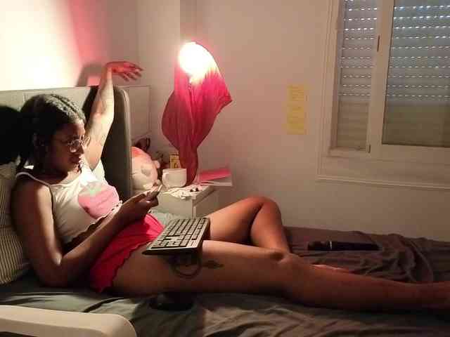 CarolineS webcam