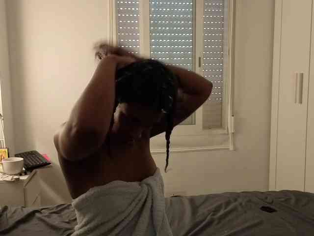 CarolineS webcam