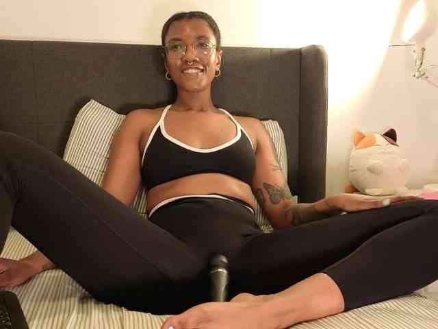 CarolineS webcam