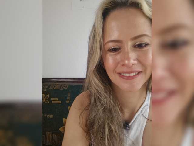 miasirenlive live cam on BongaCams