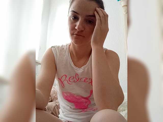 Myatom live cam on BongaCams