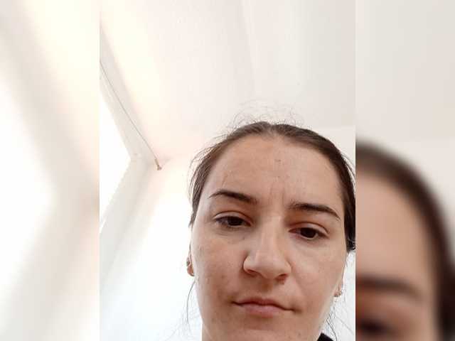 Myatom live cam on BongaCams