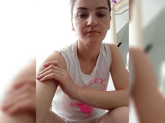 Myatom live cam on BongaCams