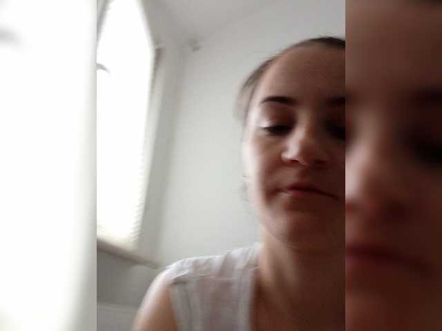 Myatom live cam on BongaCams