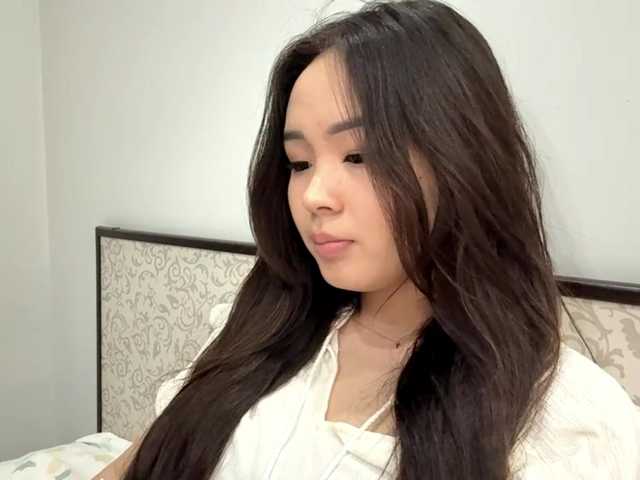 LatrishaAltigs live cam