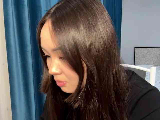 LatrishaAltigs webcam