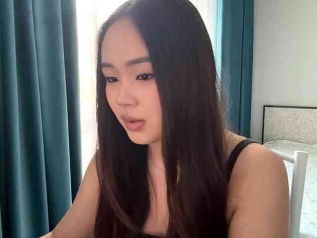 LatrishaAltigs webcam